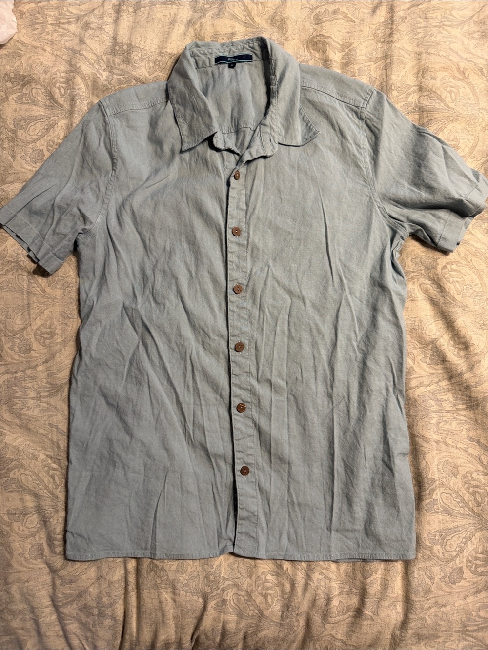 Men's Light Blue Short-Sleeve Linen Blend Button-Down Shirt